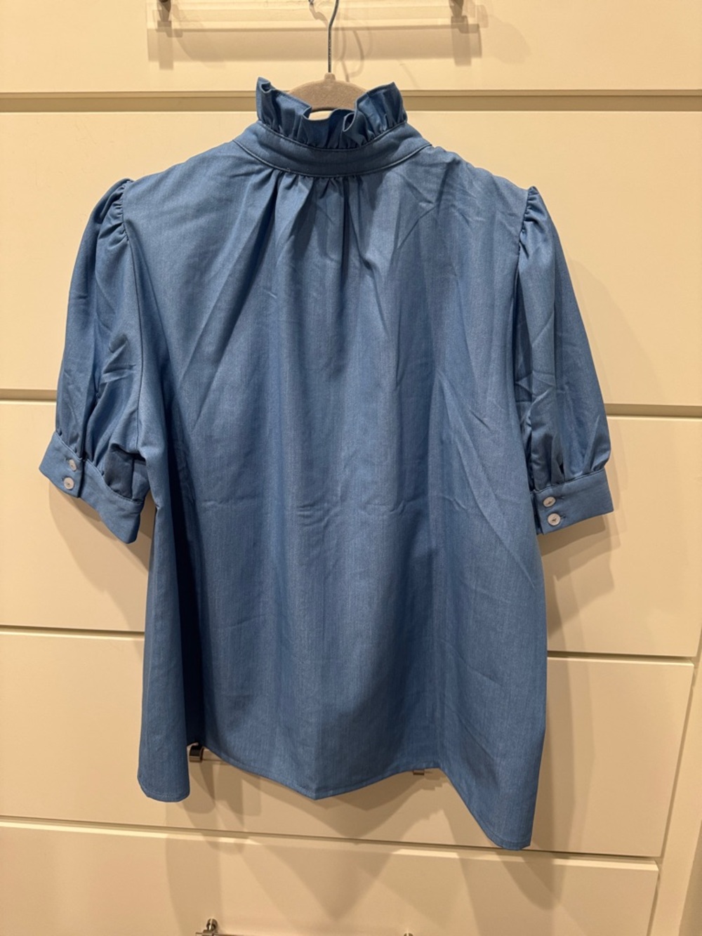 Embroidered Blue Ruffle Collar Blouse never born perfect condition - Picture 4 of 4